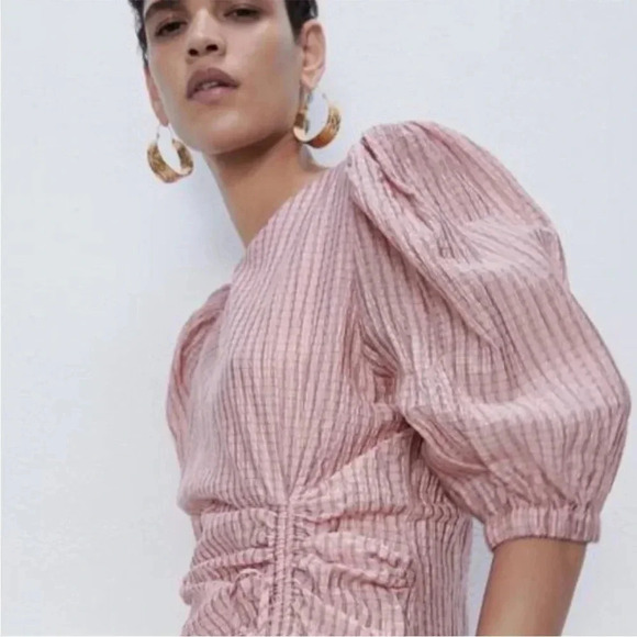 Zara pink gathered cinched waist maxi dress - Picture 3 of 16